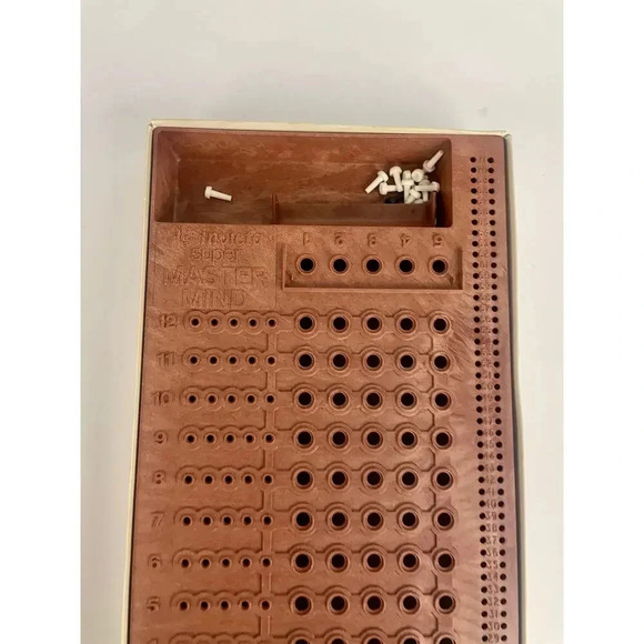 2 VTG Board Games - 1975 Invicta Mastermind & Double Twelve Dragon Dominoes - Picture 7 of 10